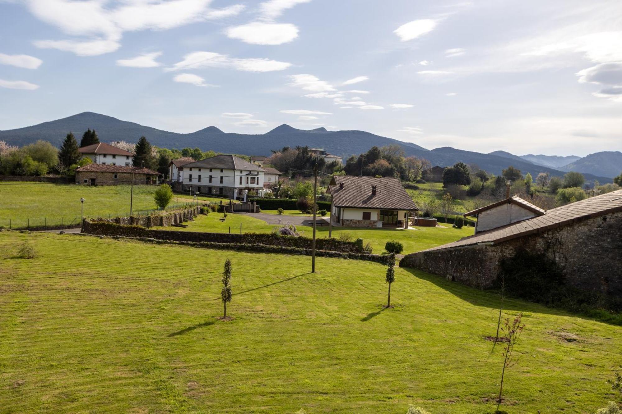 Villa Urdaibai Busturia Exterior photo